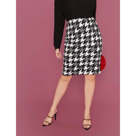 Plus black white houndstooth print pencil skirt - Picture 4 of 6